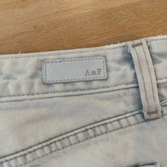 Abercrombie & Fitch Denim Shorts Womens Light Wash Annie High Rise Fringe Sz 27 - Picture 5 of 9